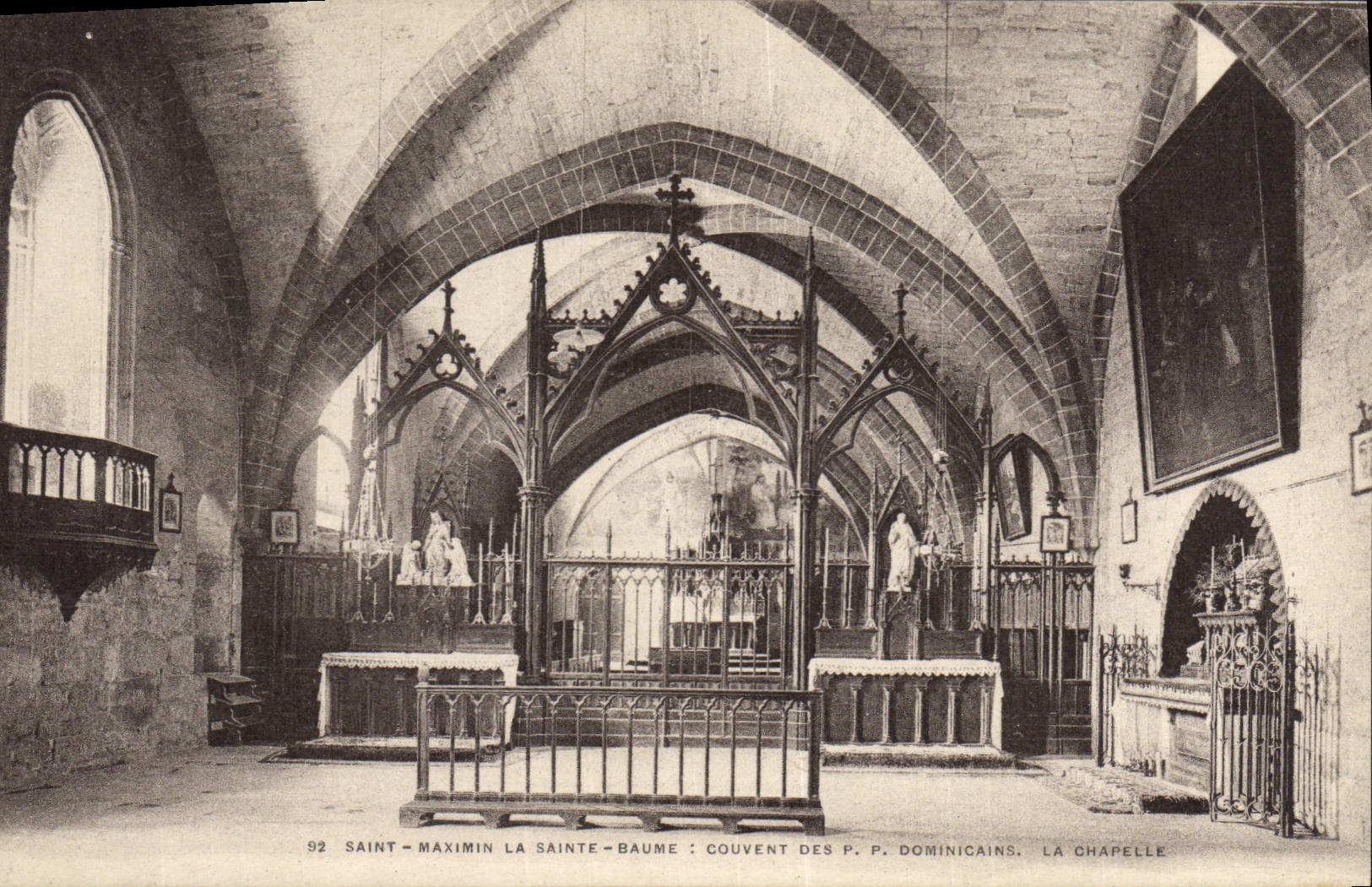 CPA Saint maximin la Sainte Baume la Chapelle 
