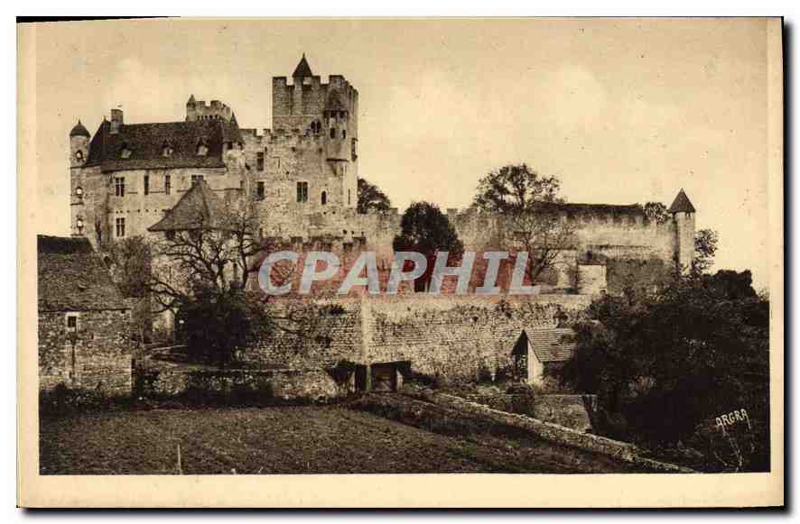 Château féodal de Beynac — Façade Nord — Vue de l'entrée — Éditeur : Atelier des Arts Graphiques Toulouse