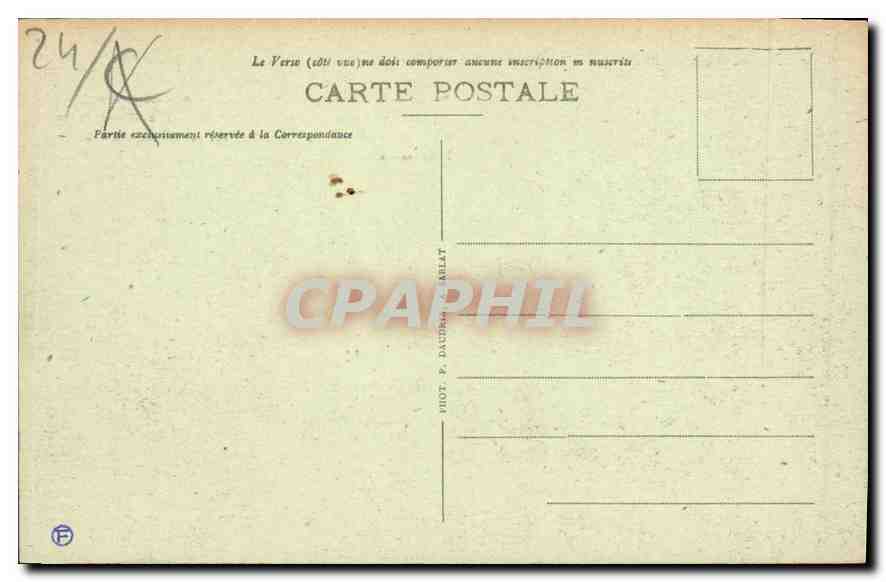 Château Féodal de Beynac (en Sarladais) — Vue de l'Entrée — P.D.S. La Dordogne Pittoresque — Rückseite