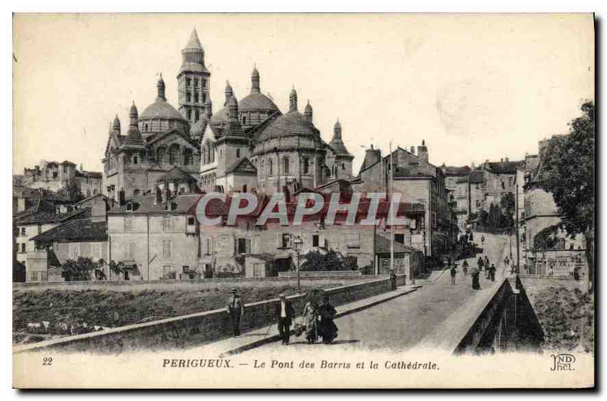 CPA Perigueux Le Pont des Barris et la Cathedrale 