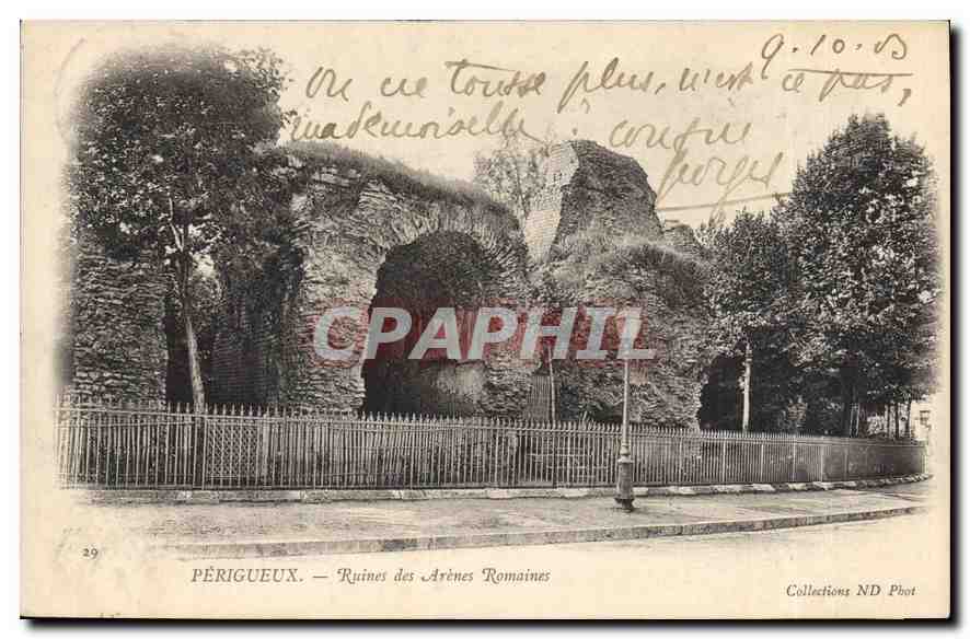 Périgueux — Ruines des Arènes Romaines — Collections ND Phot