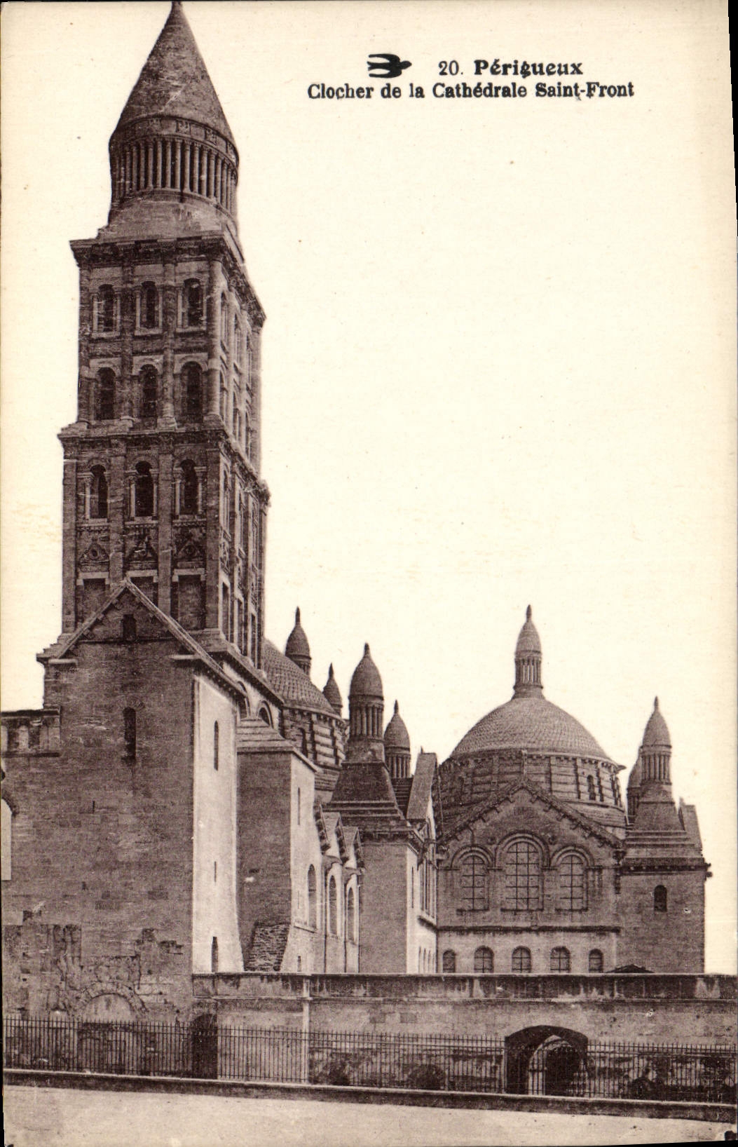 CPA Perigueux Clocher de la Cathedrale Saint Front 