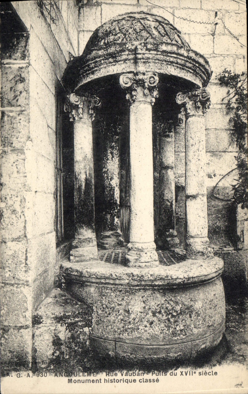 Angoulême — Rue Vauban — Puits du XVIIe siècle — Monument historique classé