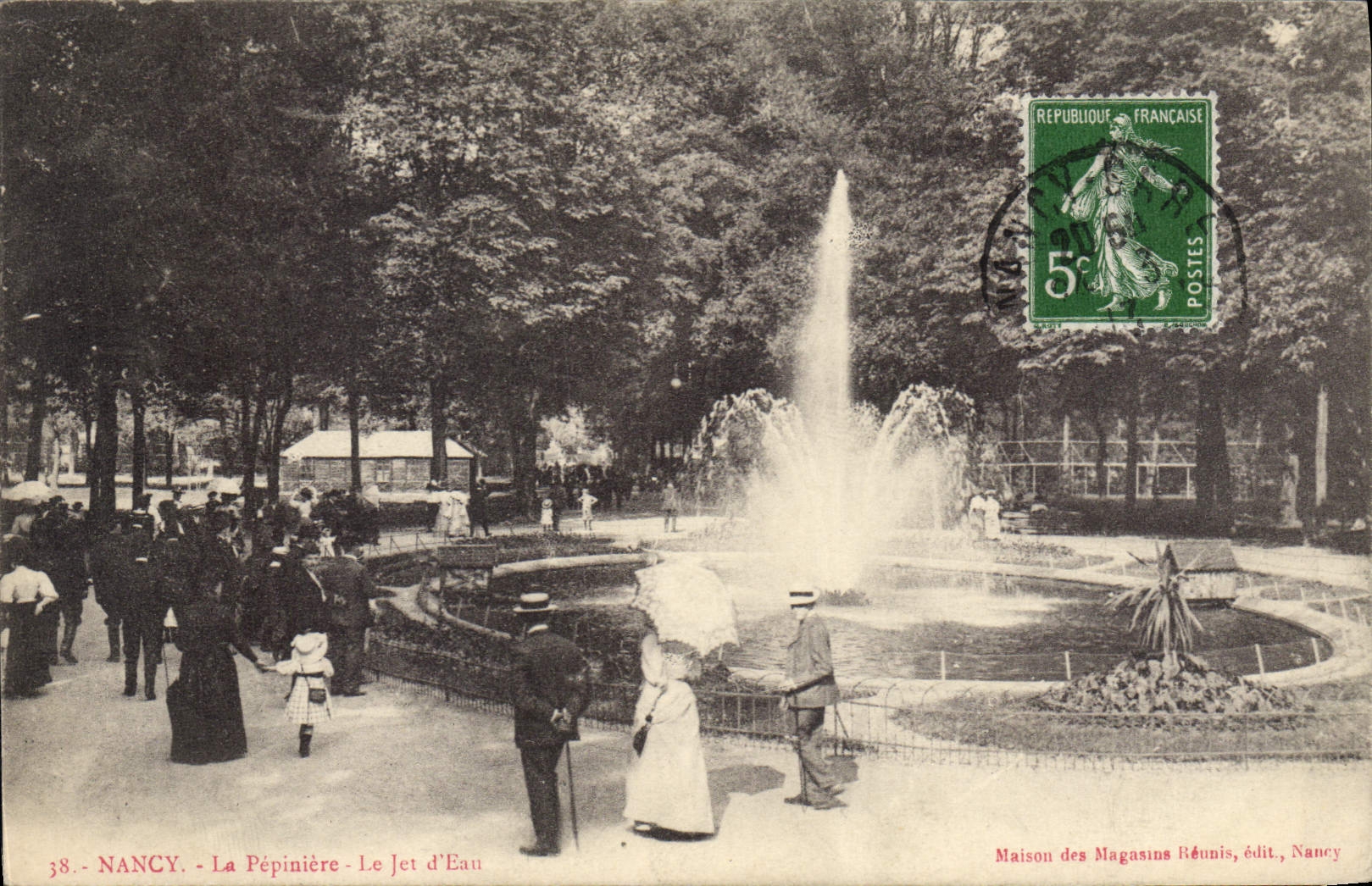 NANCY - La Pépinière - Le Jet d'Eau — Maison des Magasins Réunis, édit., Nancy