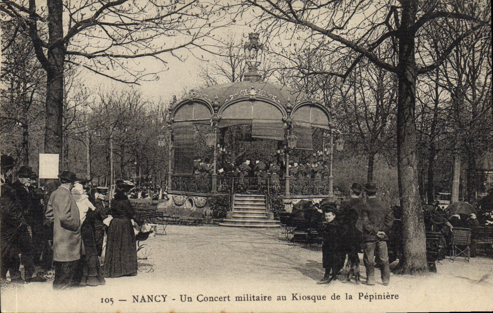 NANCY — Un Concert militaire au Kiosque de la Pépinière — Éditeur non identifié, n° 105