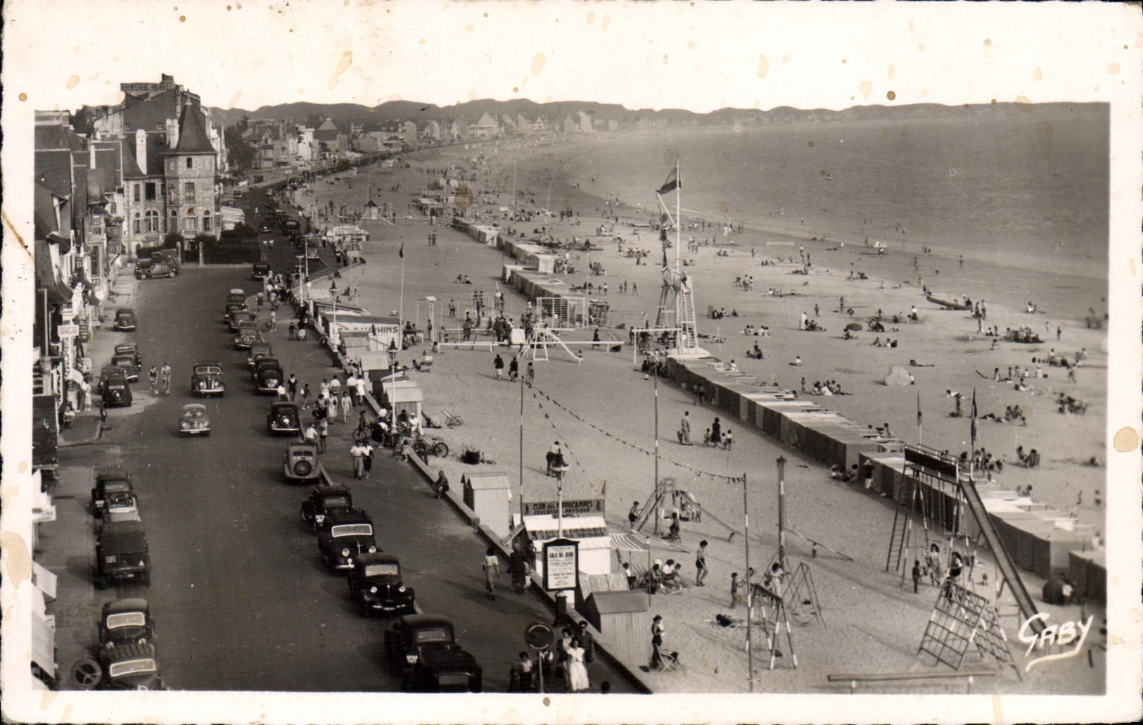 CPM La Baule L Inf Boulevard Hennecart vers La Baule les Pins 