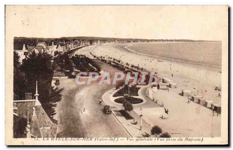 CPA La Baule sur Mer Loire Inf Vue generale Vue prise du Majestic 
