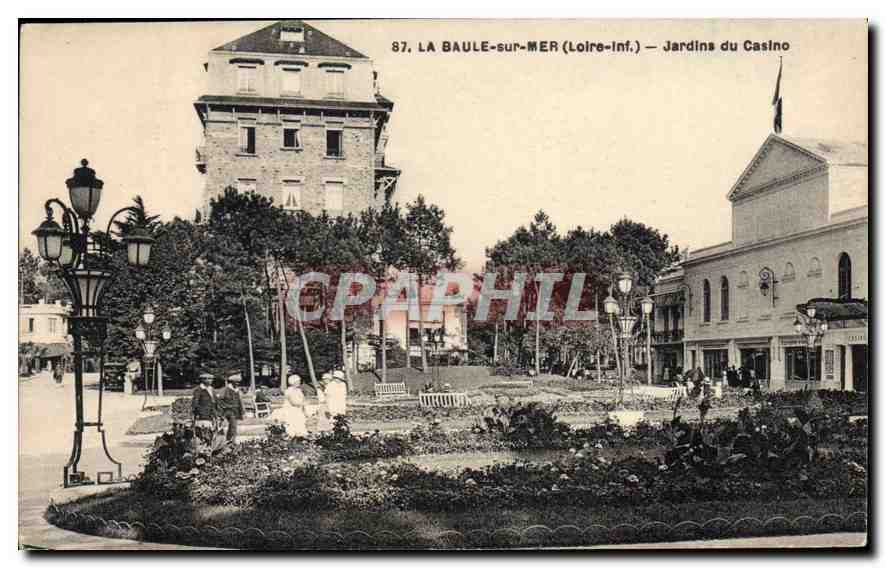 CPA La Baule sur Mer Loire Inf jardins du Casino 