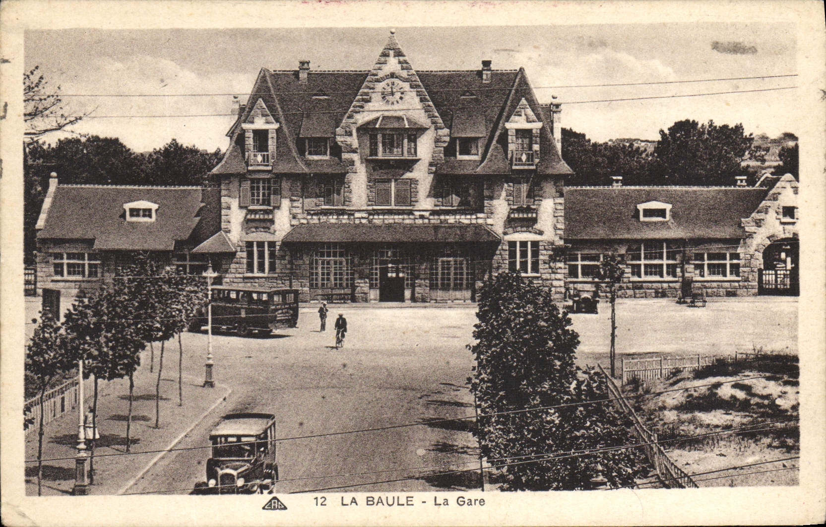 CPA La Baule La Gare 