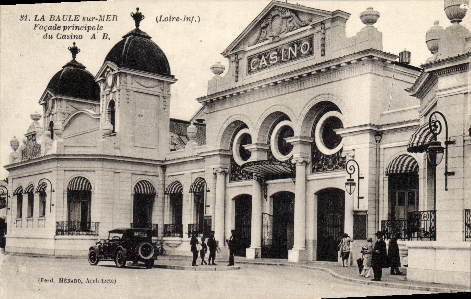 CPA La Baule sur Mer Loire Inf Facade principale du Casino 