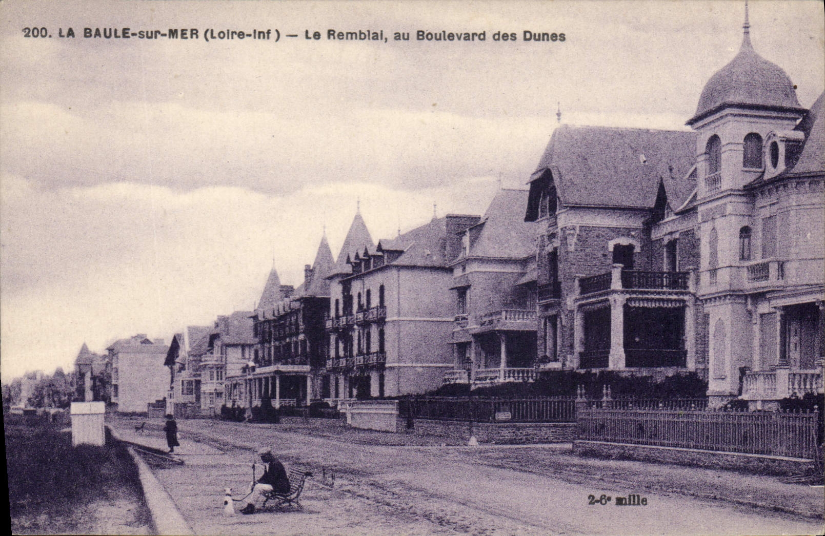 CPA La Baule sur Mer Loire Inf Le Remblal au Boulevard des Dunes 