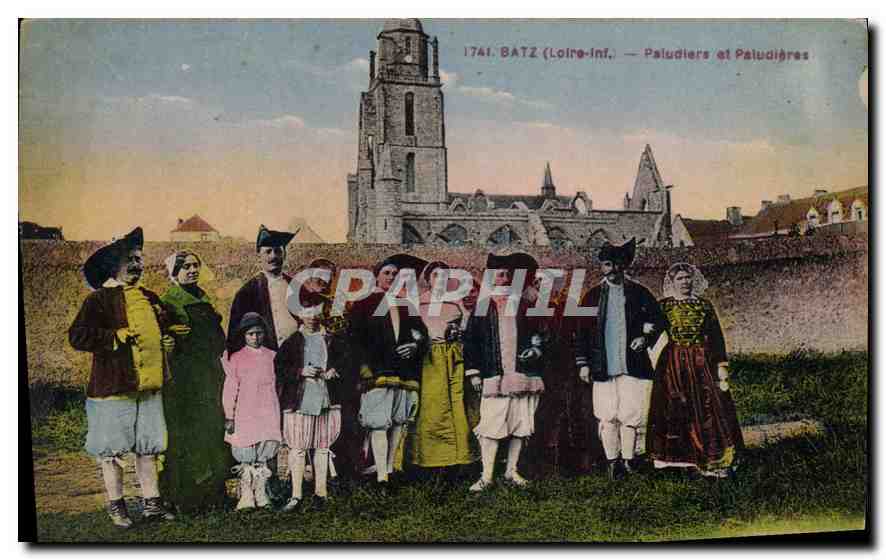 CPA Batz Paludiers et Paludieres Folklore