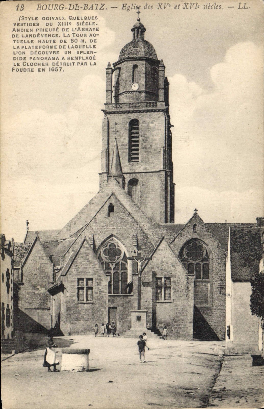 CPA Bourg de Batz Eglise des XV et XVI siecle 