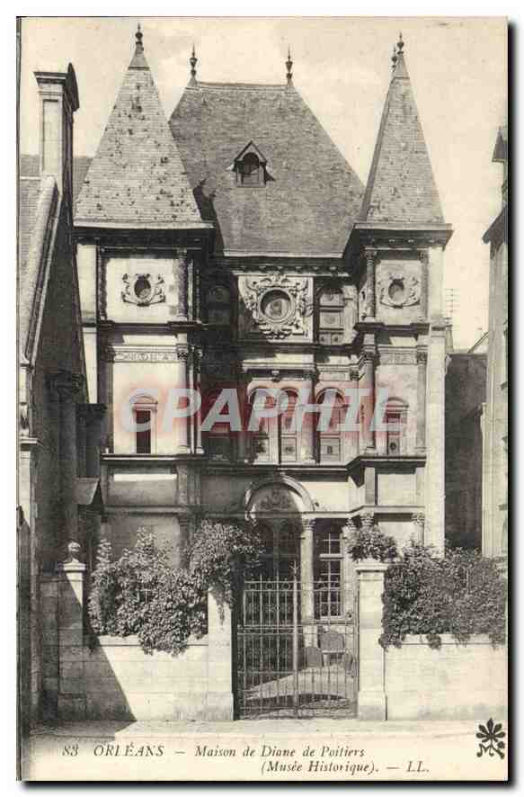 Orléans — Maison de Diane de Poitiers (Musée Historique) — LL.