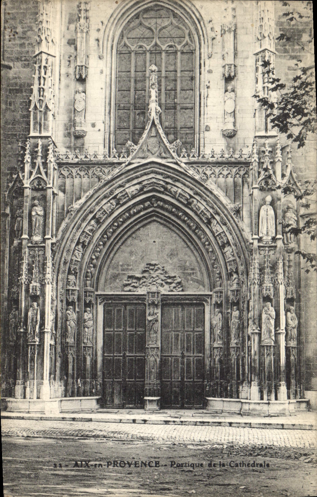 Aix-en-Provence — Portique de la Cathédrale — Éditeur non identifié, n° 54