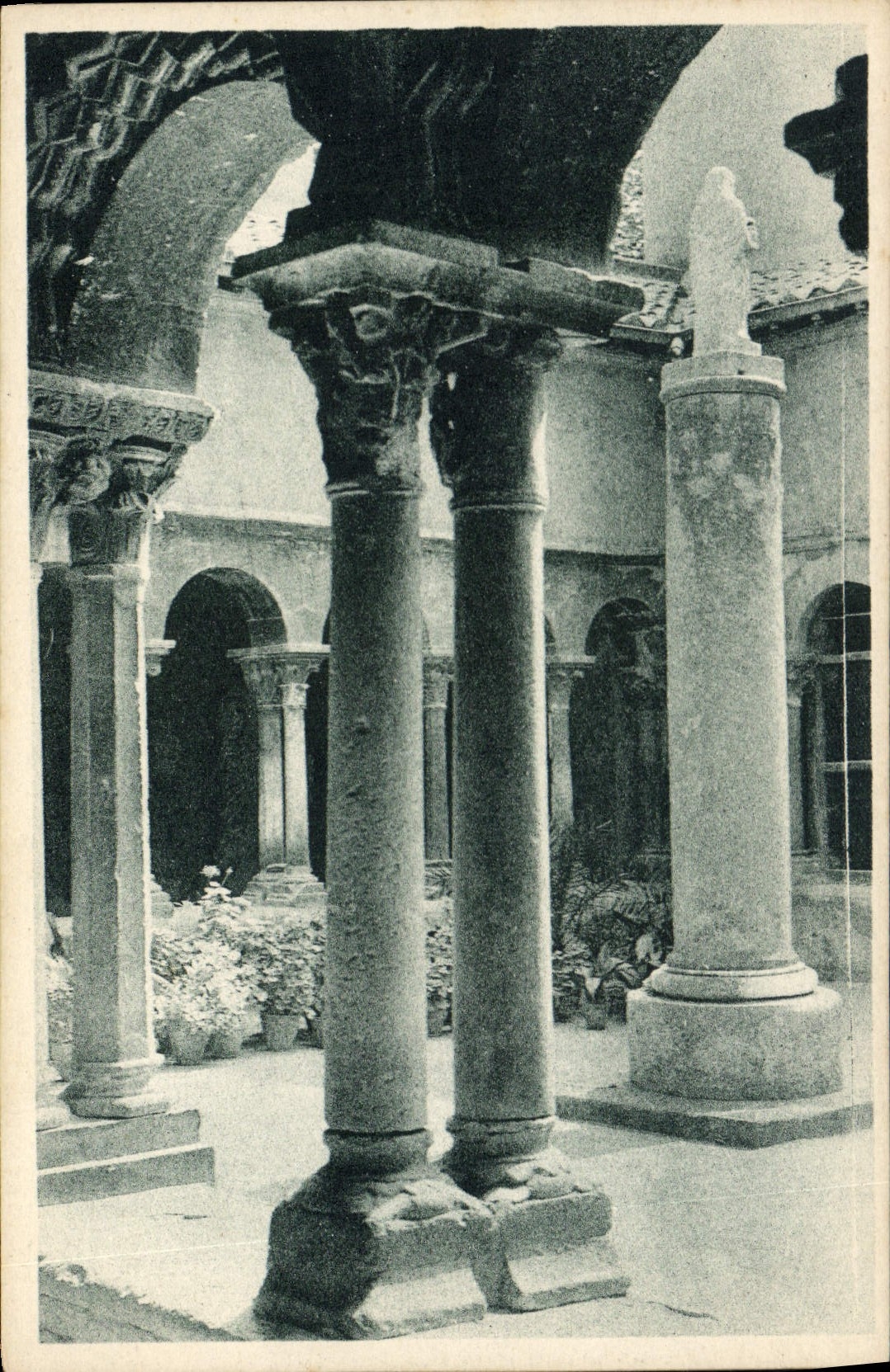 Kloster Saint-Sauveur — Aix-en-Provence — Verlag J. Coutard
