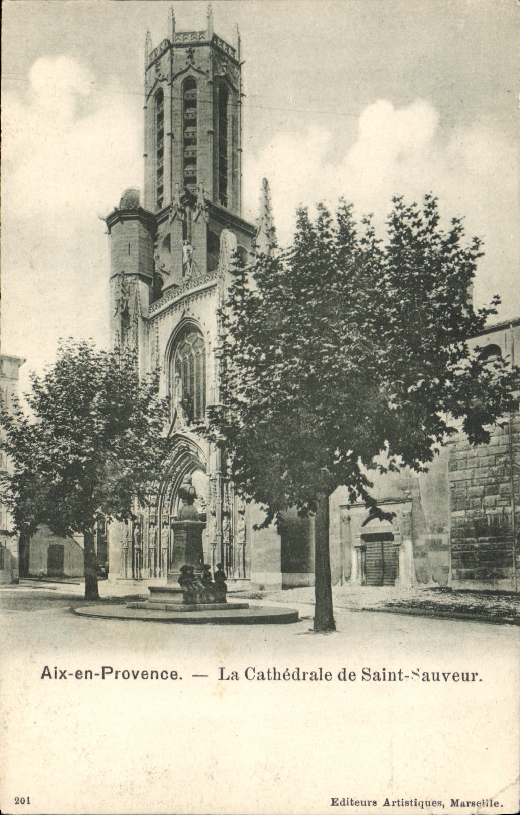 CPA Aix en Provence La Cathedrale Saint Sauveur 