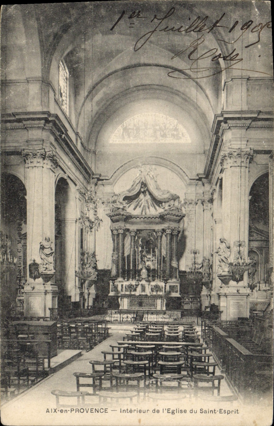 CPA Aix en Provence interieur de l'eglise du Saint Esprit 