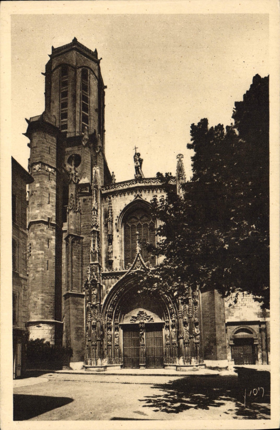 Aix-en-Provence — Kathedrale Saint-Sauveur — Kunstausgaben Yvonne