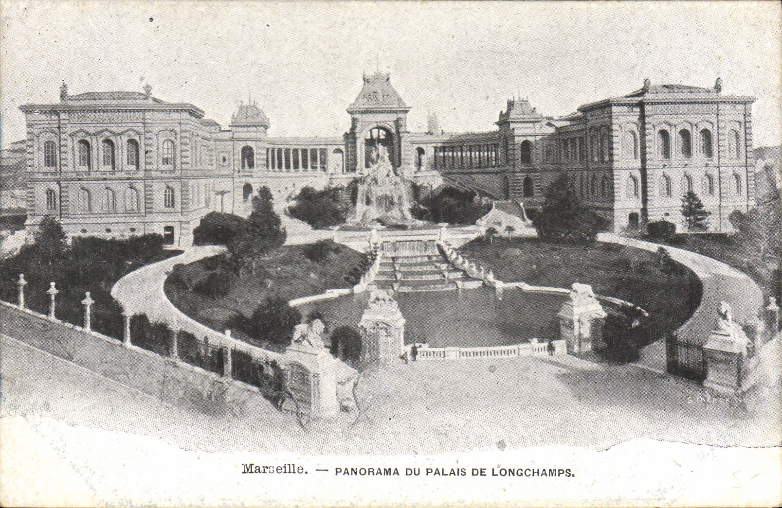 CPA Marseille Panaroma du palais de Longchamps 
