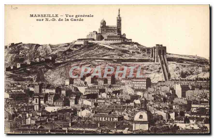CPA Marseille Vue generale sur Norte Dame de la Garde 
