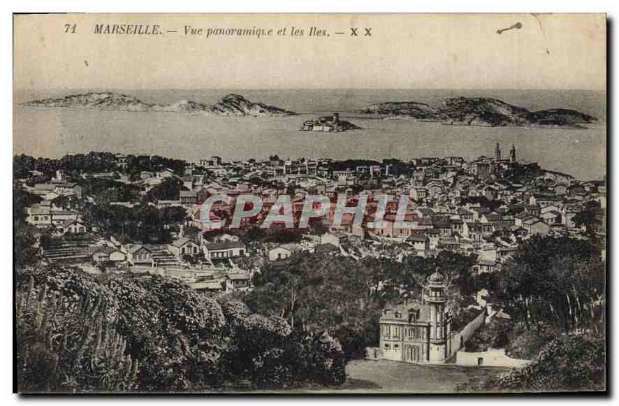 CPA Marseille Vue panoramique et les Iles 