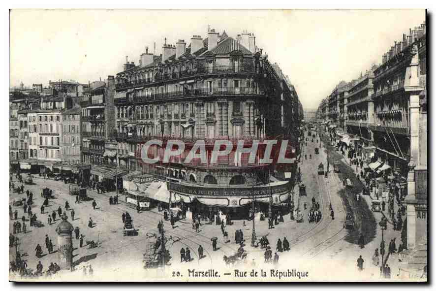 CPA Marseille Rue de la Republique Tramway  