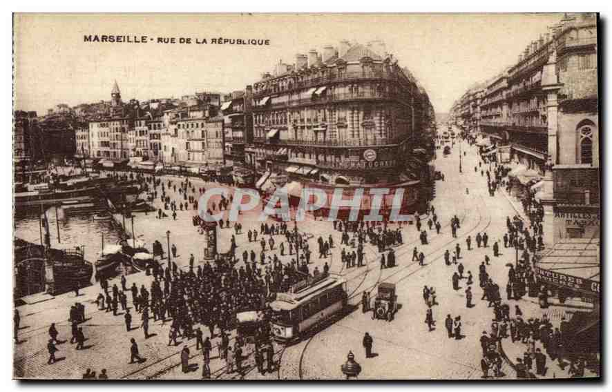 CPA Marseille Rue de la Republique Tramway  