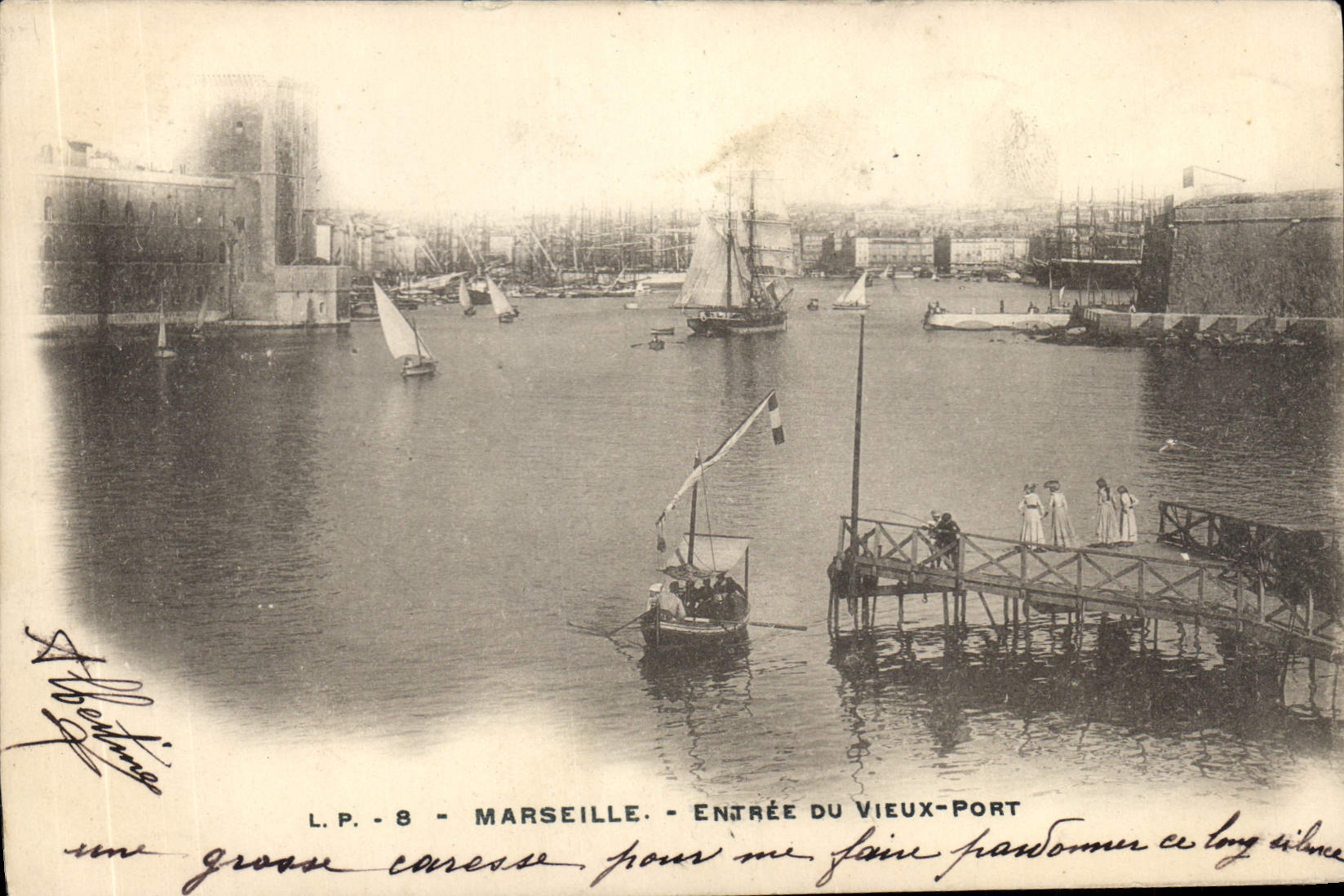 Marseille — Entrée du Vieux-Port — L.P. 8