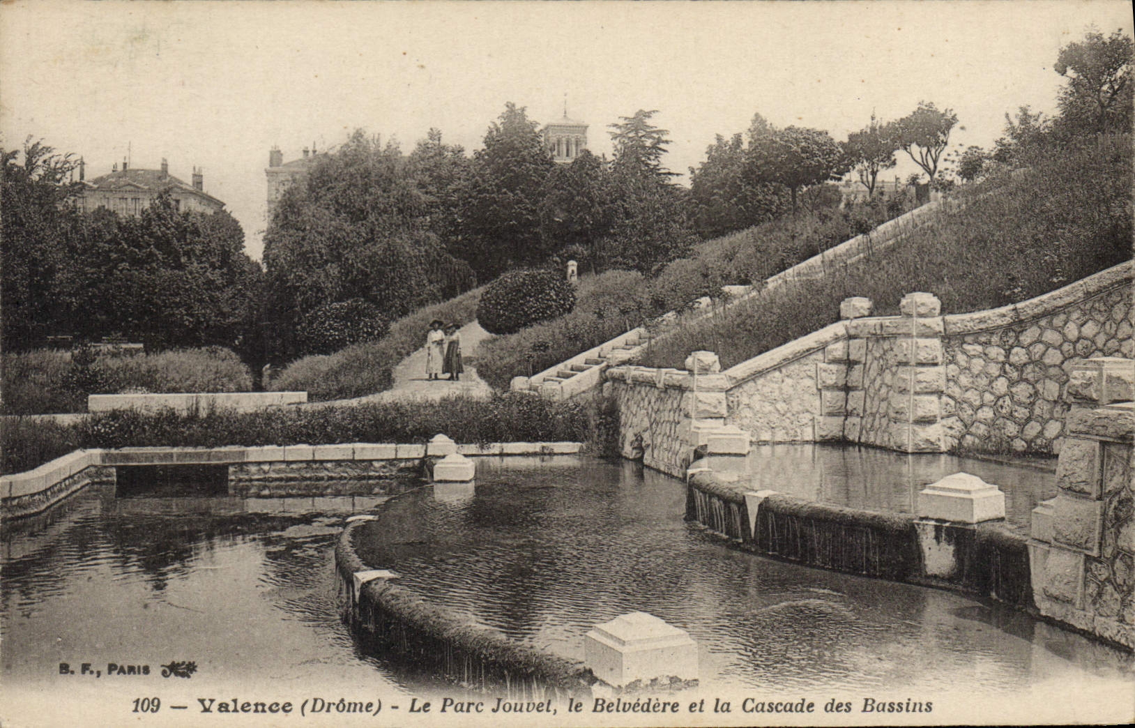 Valence (Drôme) - Le Parc Jouvel, le Belvédère et la Cascade des Bassins — B.F., Paris, n°109