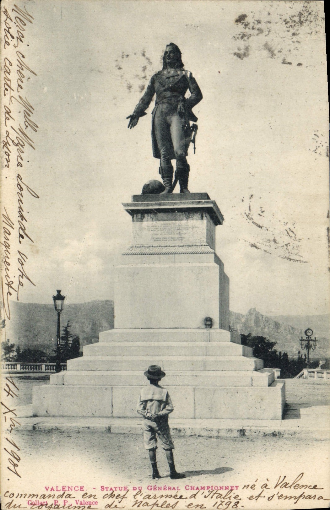 Statue du Général Championnet à Naples — Valence, éditeur Gallice B.P. Valence, n° de série non visible