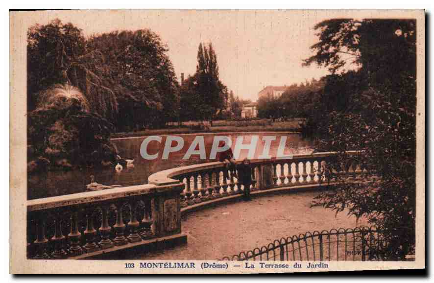Montélimar (Drôme) — La Terrasse du Jardin — CPAPHIL