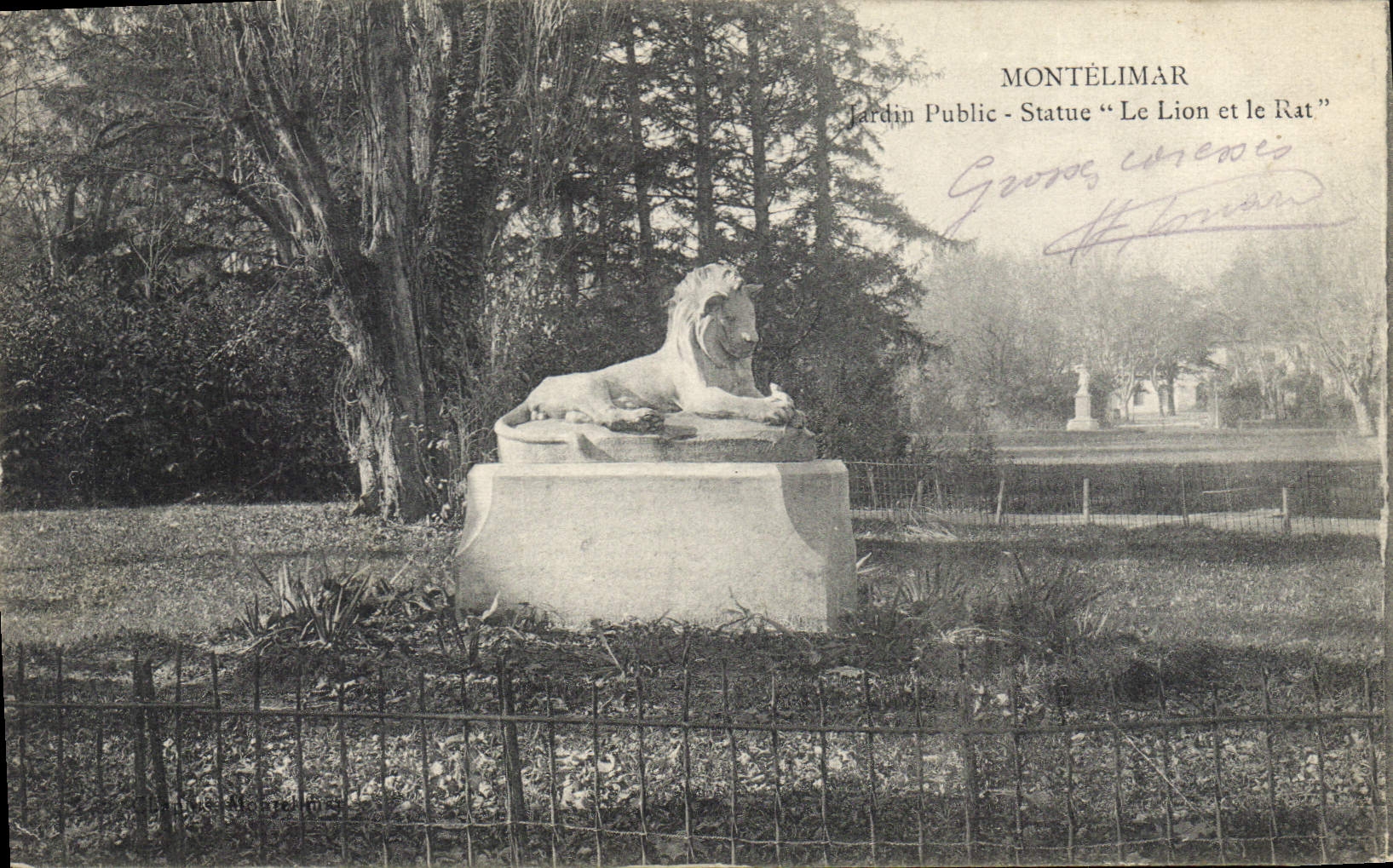 Montélimar - Öffentlicher Garten - Statue "Der Löwe und der Rat"