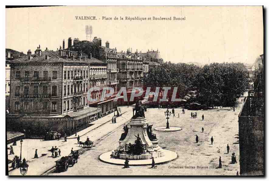 CPA Valence place de la Republique et Boulevard Bancel 