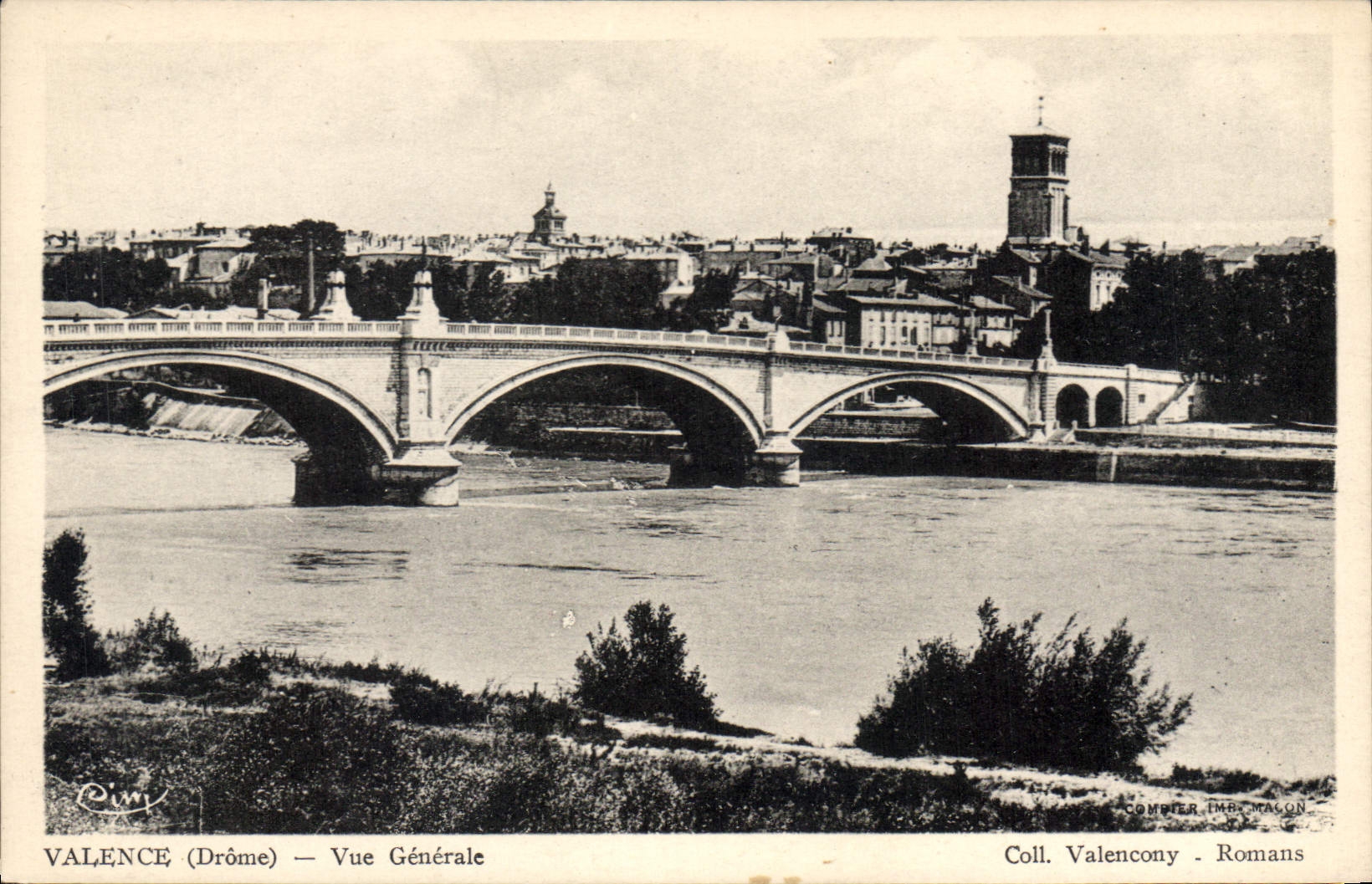 CPA valence drome vue generale coll valencony romans