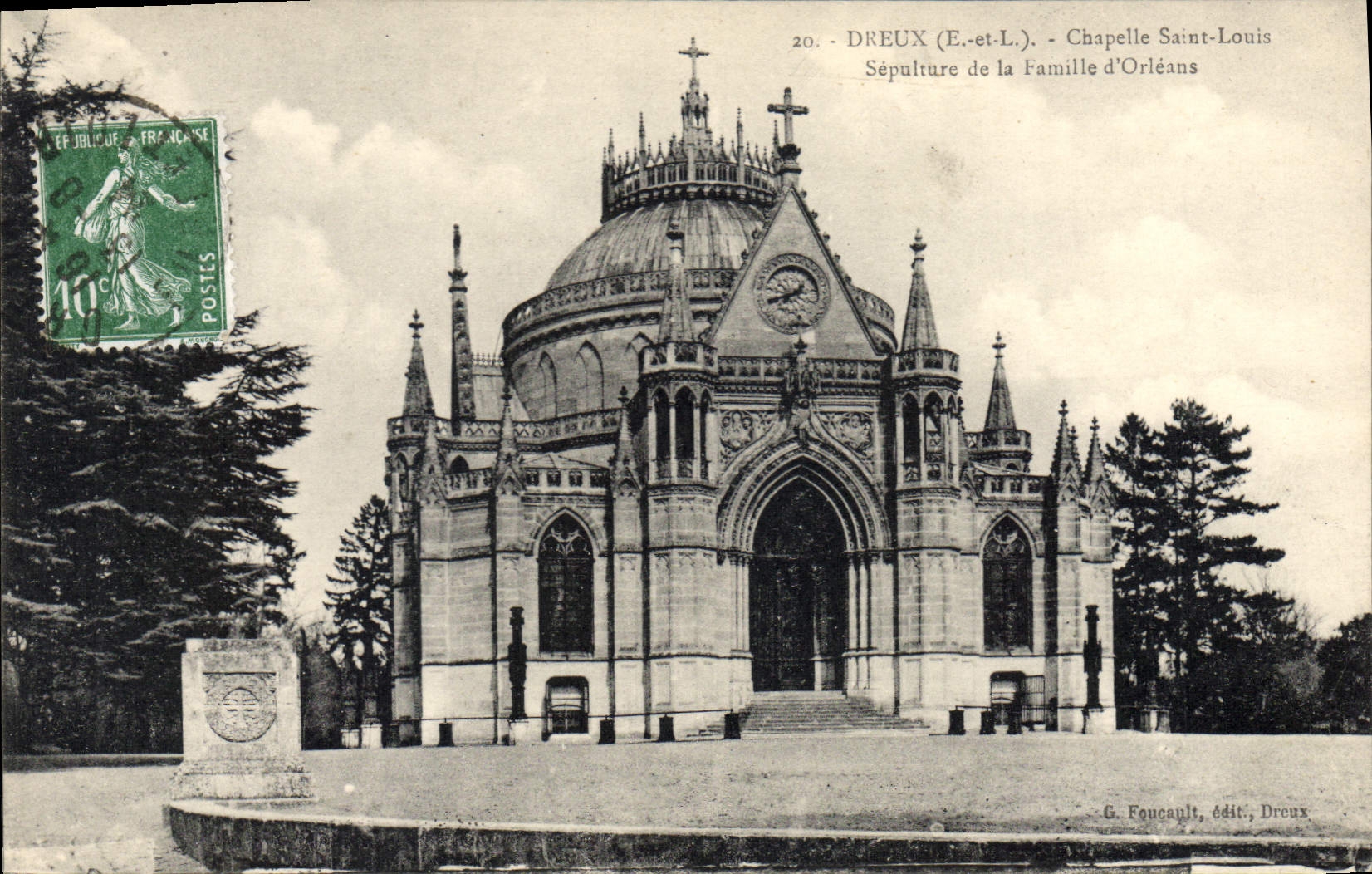 Dreux (E.-et-L.) - Chapelle Saint-Louis - Sépulture de la Famille d'Orléans