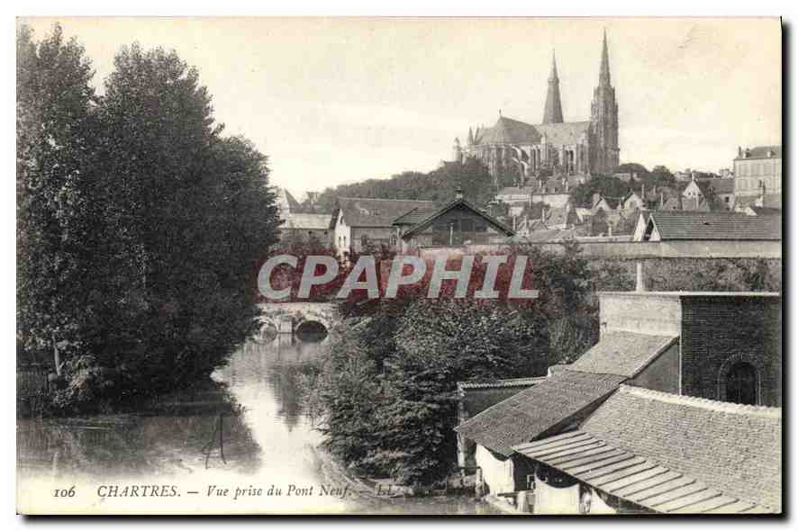 CPA Chartres Vue du Pont Neuf