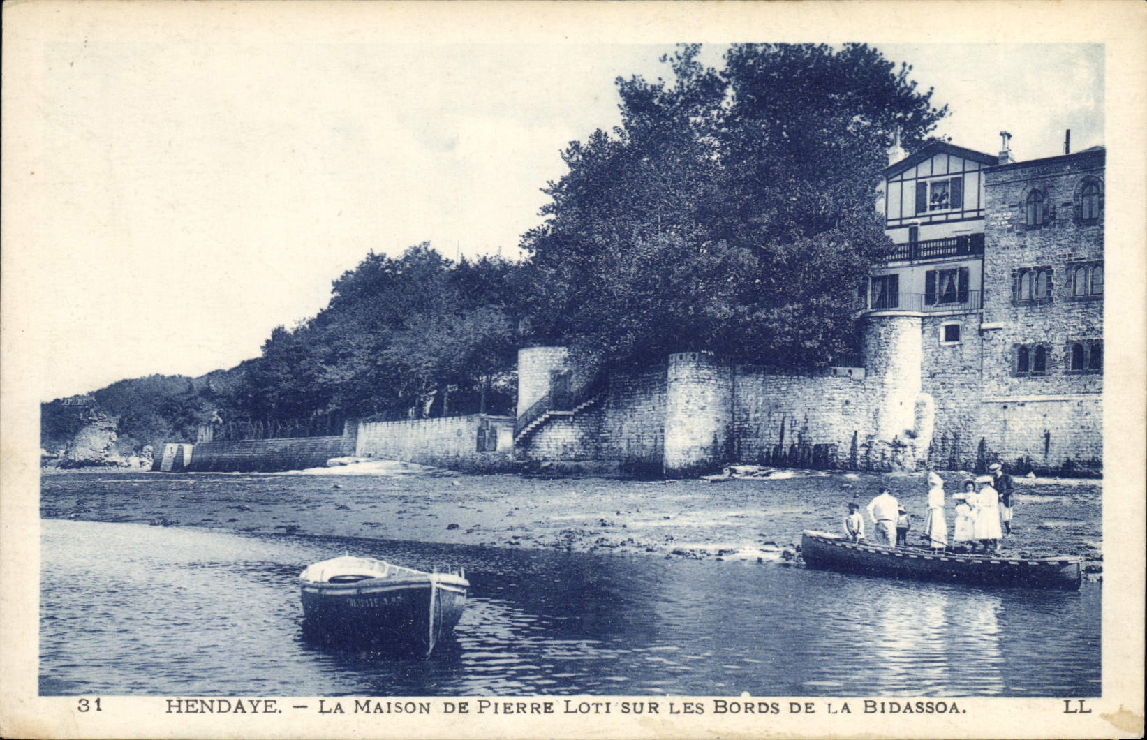 CPA Hendaye La Maison de Pierre Loti sur les Bords de la Bidassoa