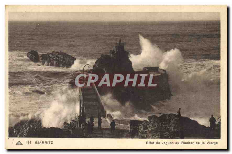 CPA Biarritz Effet de vagues au Rocher de la Vierge