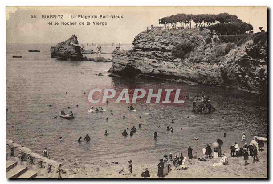CPA Biarritz La Plage du Port Vieux et le Rocher de la Vierge