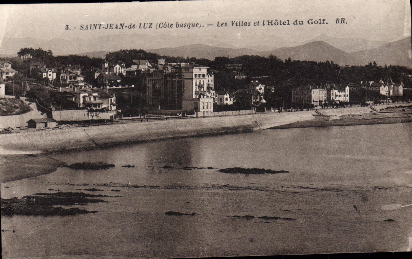 CPA Saint Jean de Luz (Cote Basque) Les Villas et l'Hotel du Golf