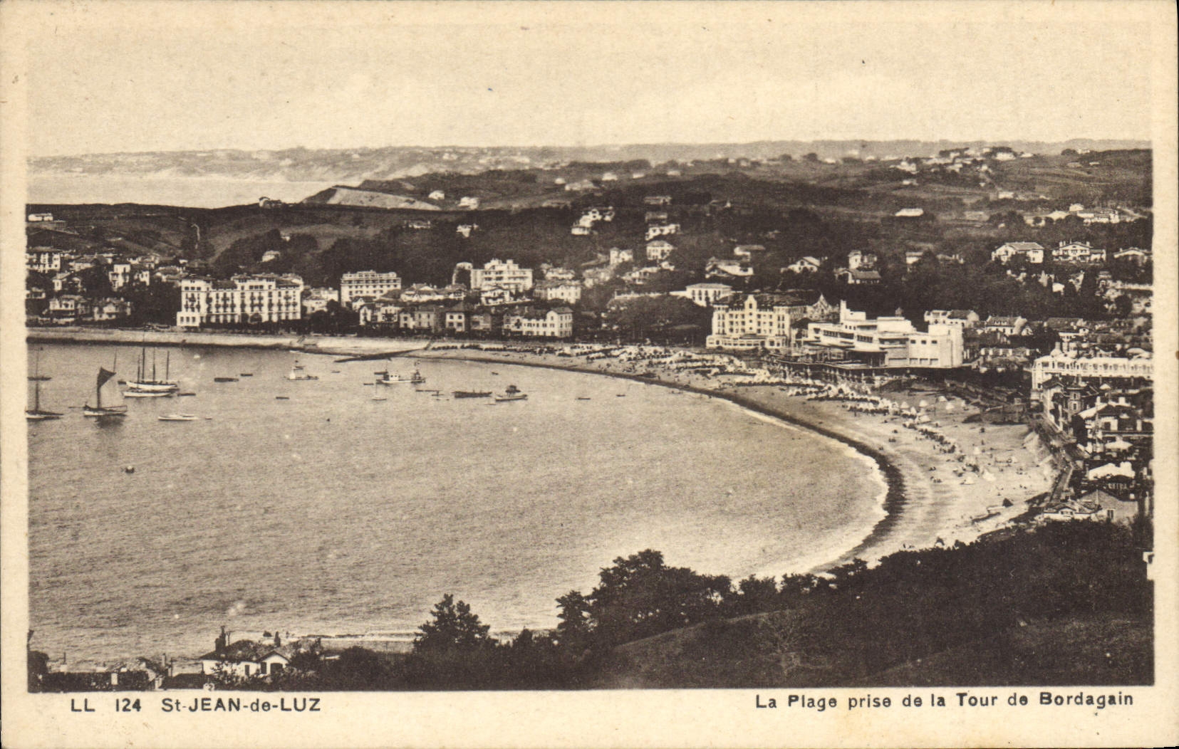 CPA Saint Jean de Luz La Plage prise de la Tour du bordagain