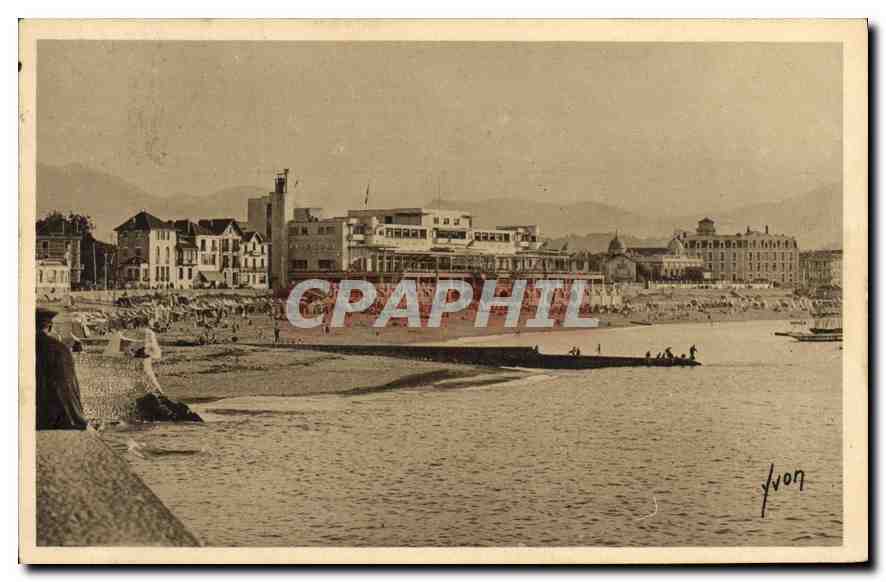 CPA Saint Jean de Luz (Basses Pyrenees) La Plage et le Casino
