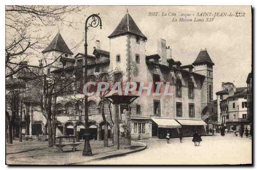 CPA Saint Jean de Luz La Cote Basque La Maison Louis XIV ZFM65