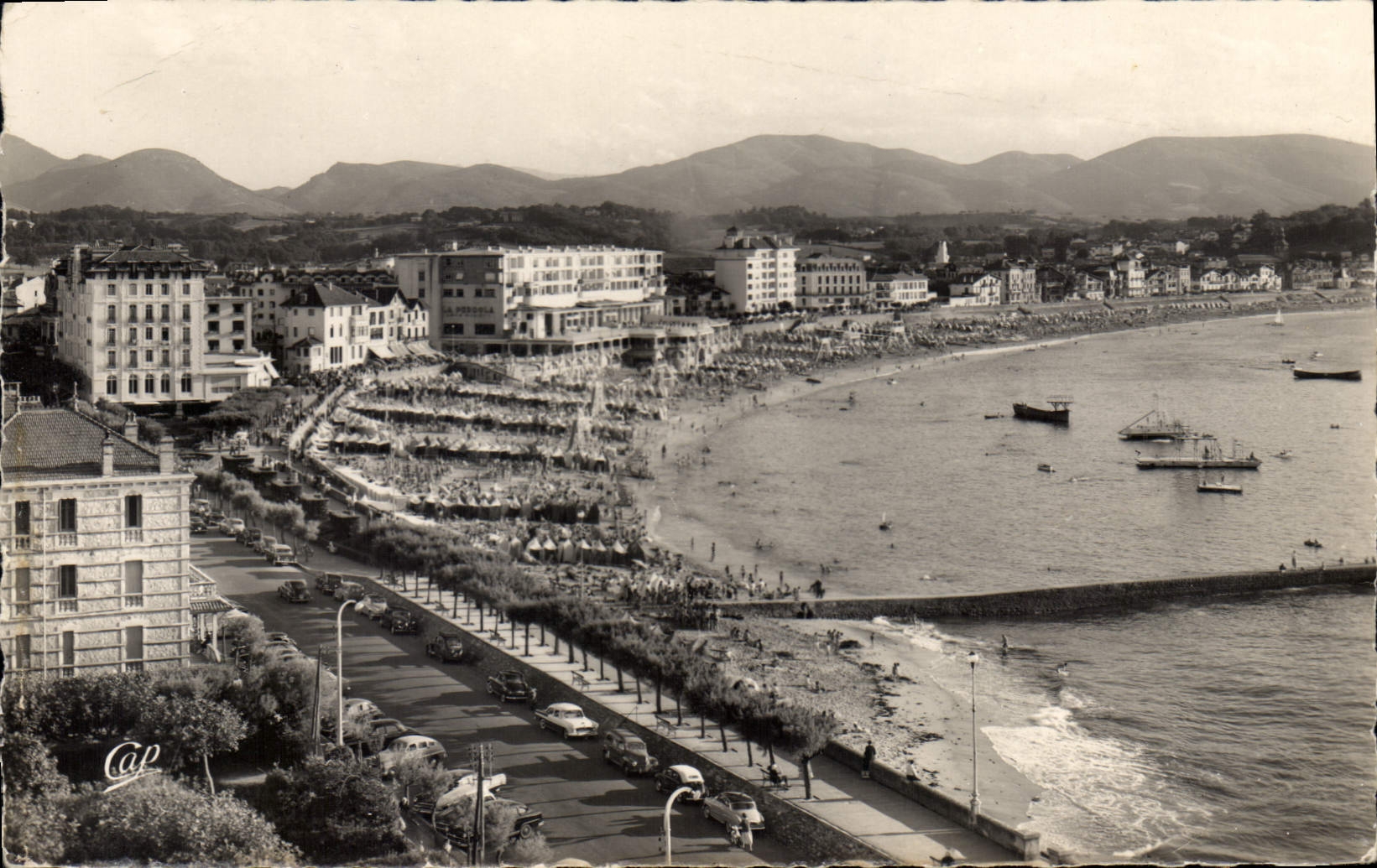 Saint-Jean-de-Luz — Vue générale de la Plage — C.A.P. (57) Paris