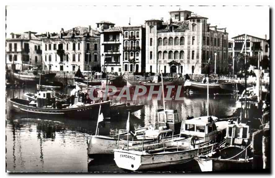 Saint-Jean-de-Luz — Le port et la Maison de l'Infante — Éditeur C. Varachal