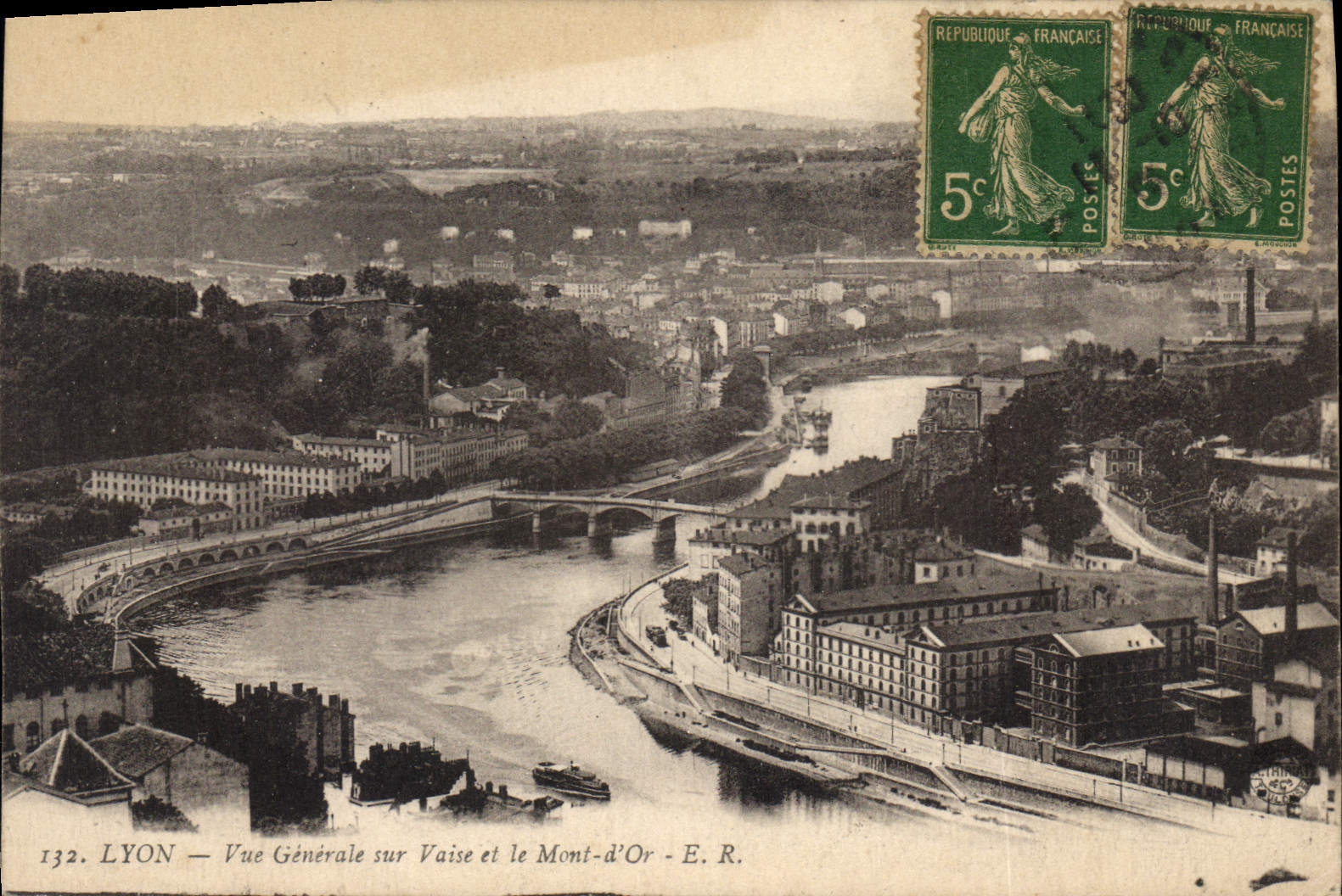 LYON — Vue Générale sur Vaise et le Mont-d'Or — E. R. — n°132