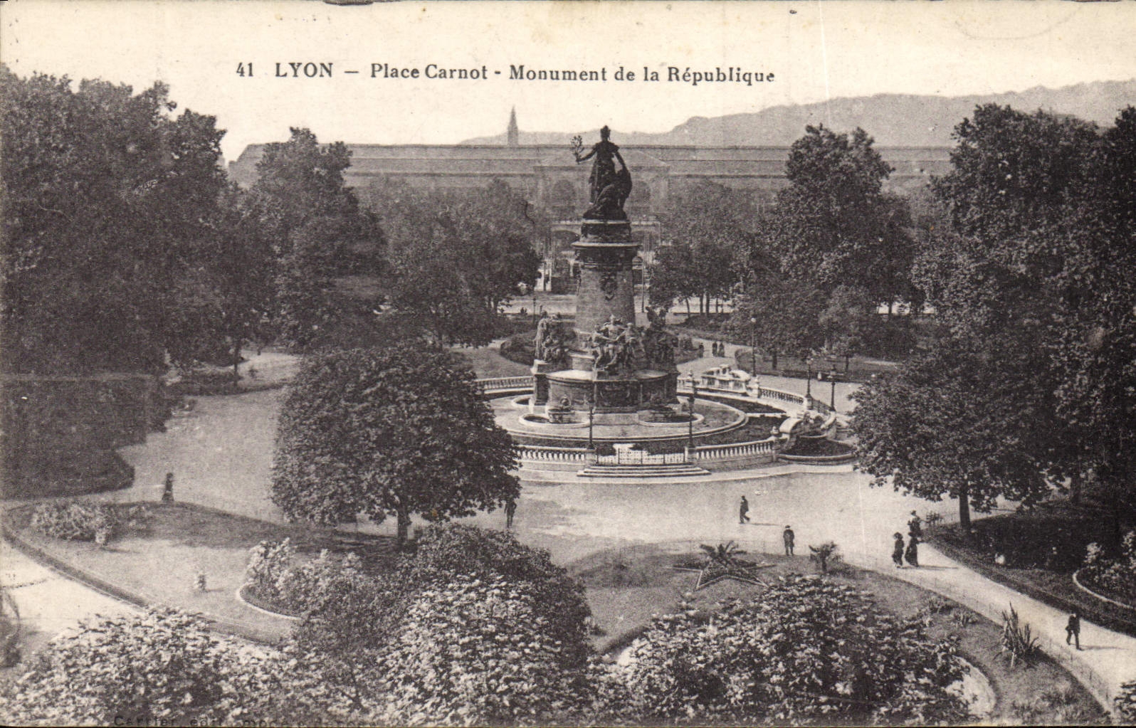 LYON — Place Carnot — Monument de la République — publisher C. Chabert, no. 41
