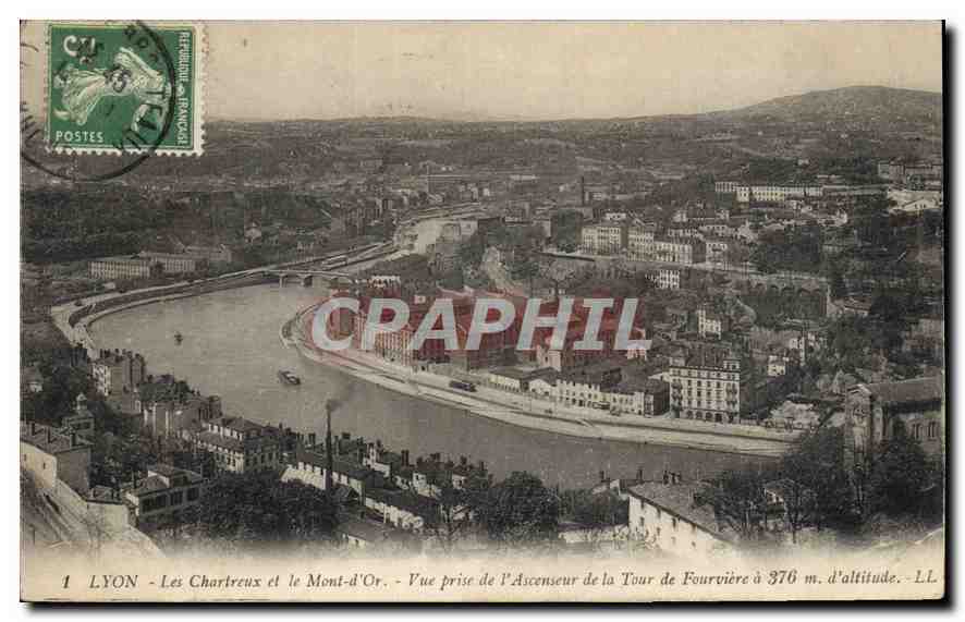 LYON - Die Chartreux und Mont-d'Or - Aufnahme vom Aufzug der Fourvière-Turm bei 376 m Höhe. - LL