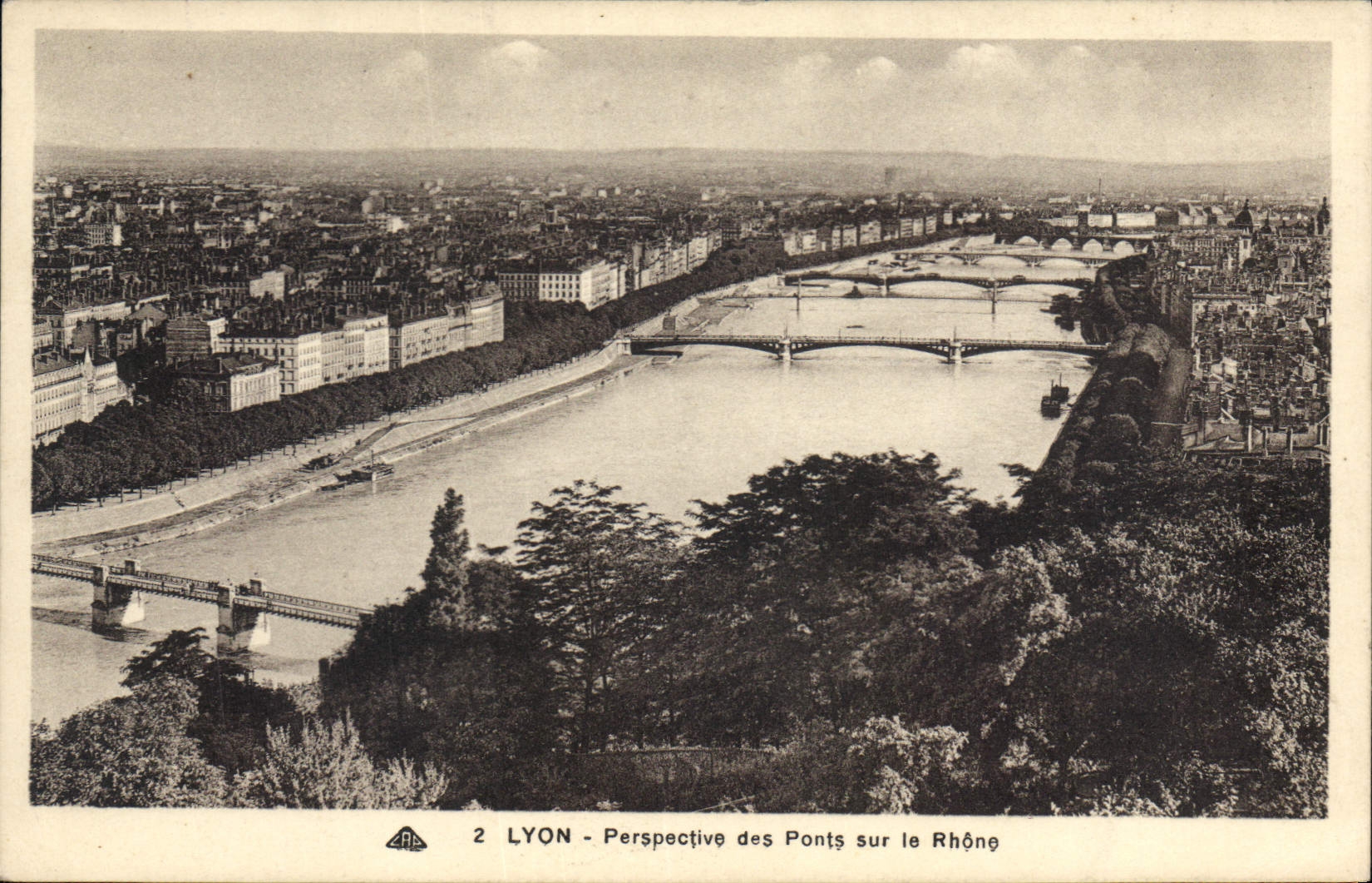 LYON - Perspective des Ponts sur le Rhône — éditeur CPAPHIL